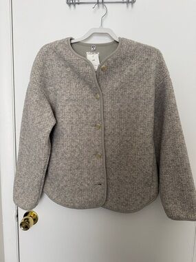 UNIQLO Beige Sherpa Button-Up Cardigan